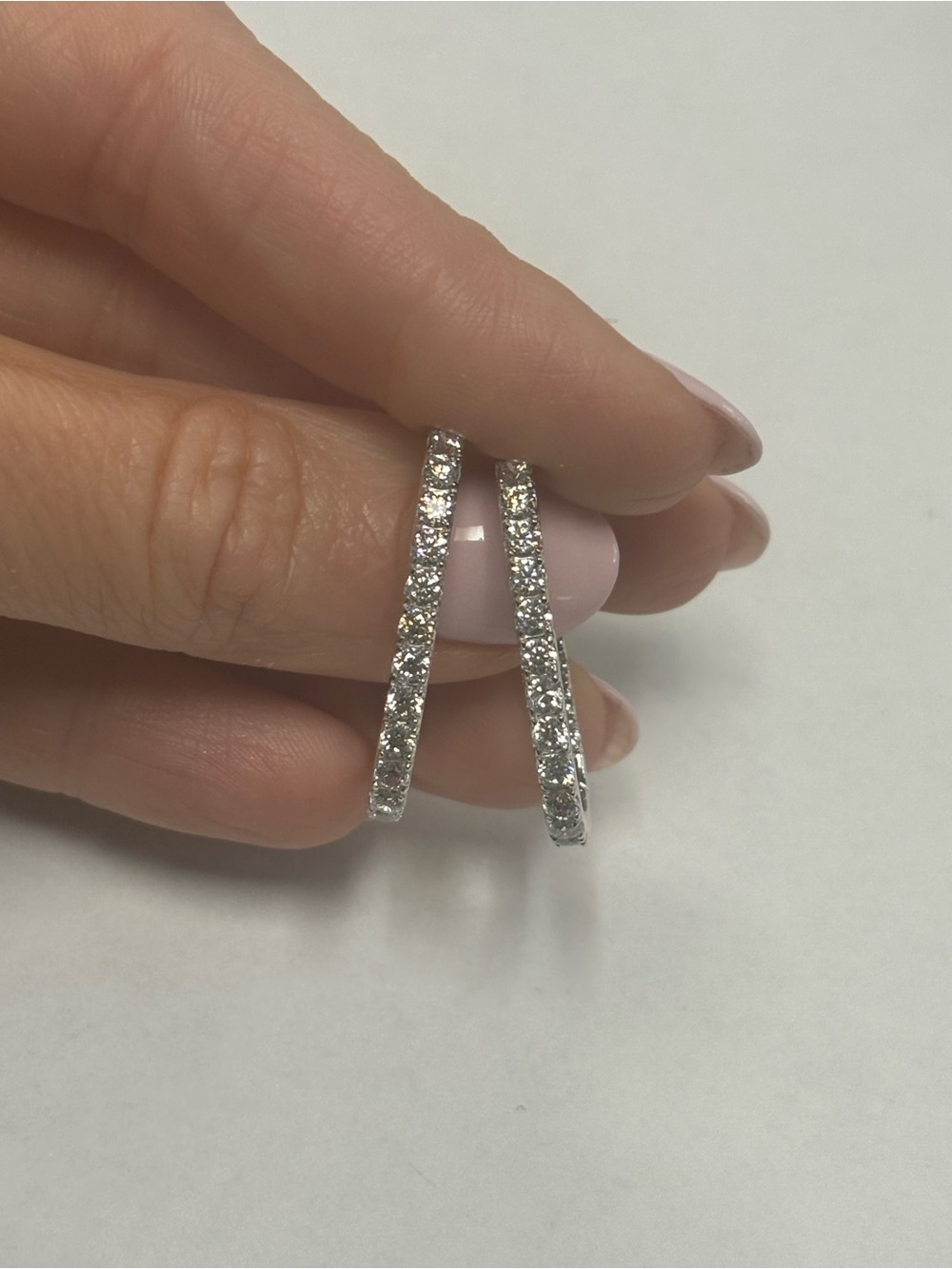 Suzy Levian Sterling Silver White CZ  Oval Hoop Earrings Sample NWT